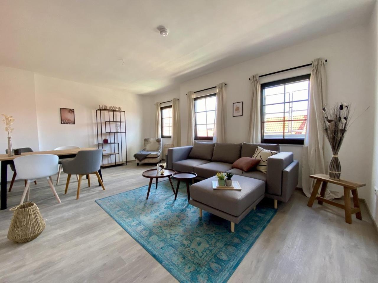 Discovair - Eisenach Karl14 - Vollausgestattete Apartments Mit Netflix In Der Fussgaengerzone 部屋 写真
