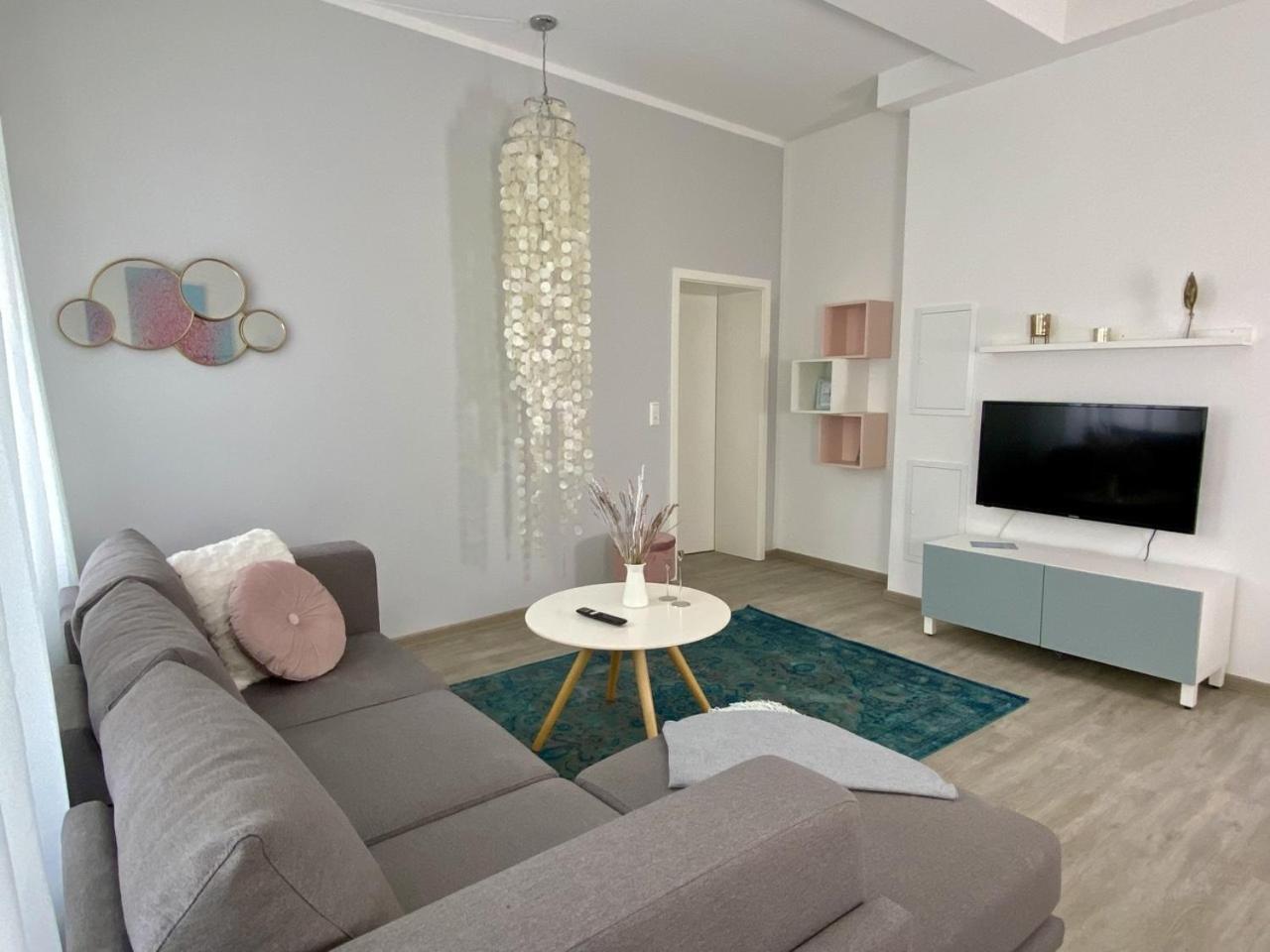 Discovair - Eisenach Karl14 - Vollausgestattete Apartments Mit Netflix In Der Fussgaengerzone 部屋 写真
