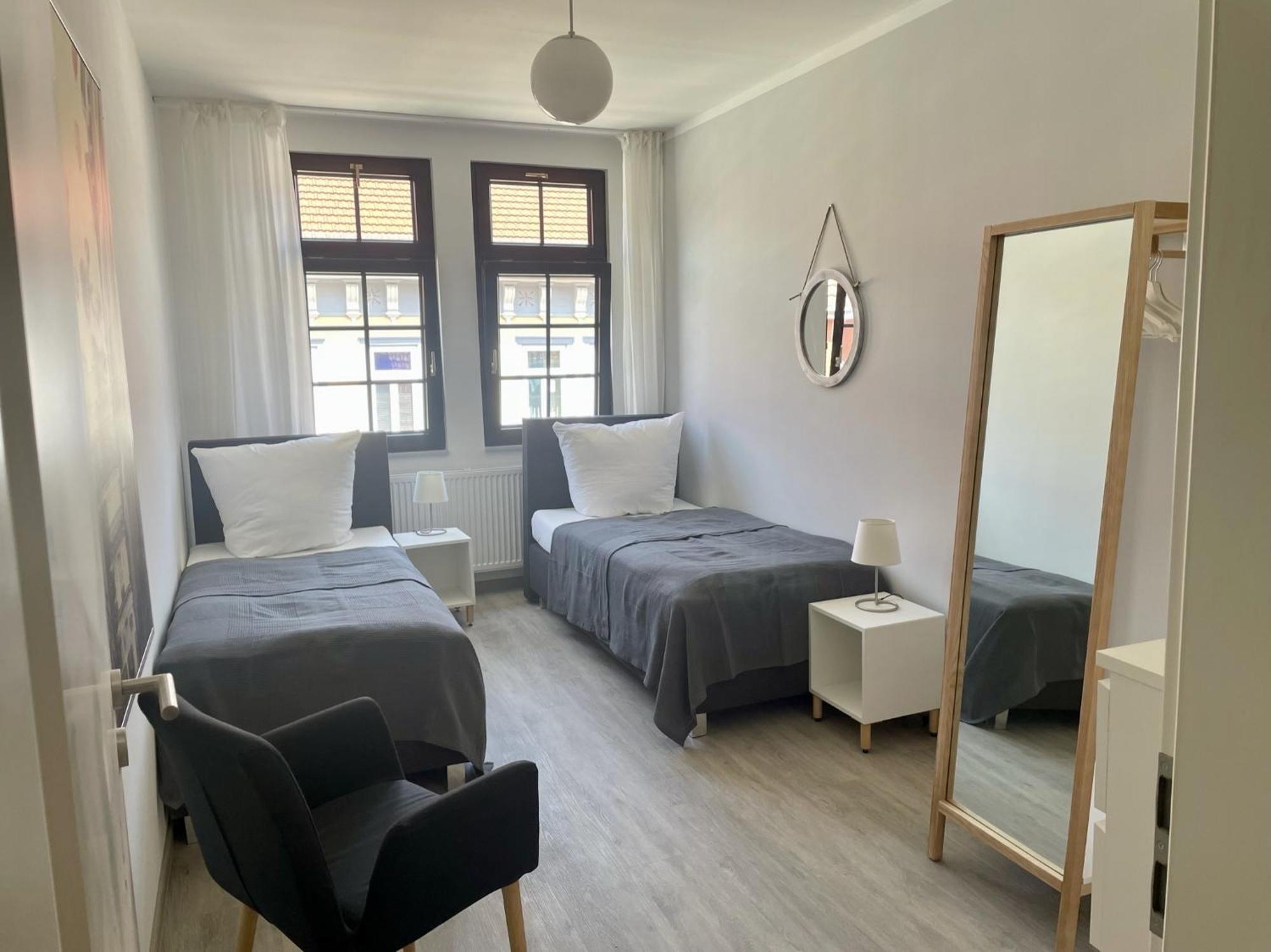 Discovair - Eisenach Karl14 - Vollausgestattete Apartments Mit Netflix In Der Fussgaengerzone エクステリア 写真