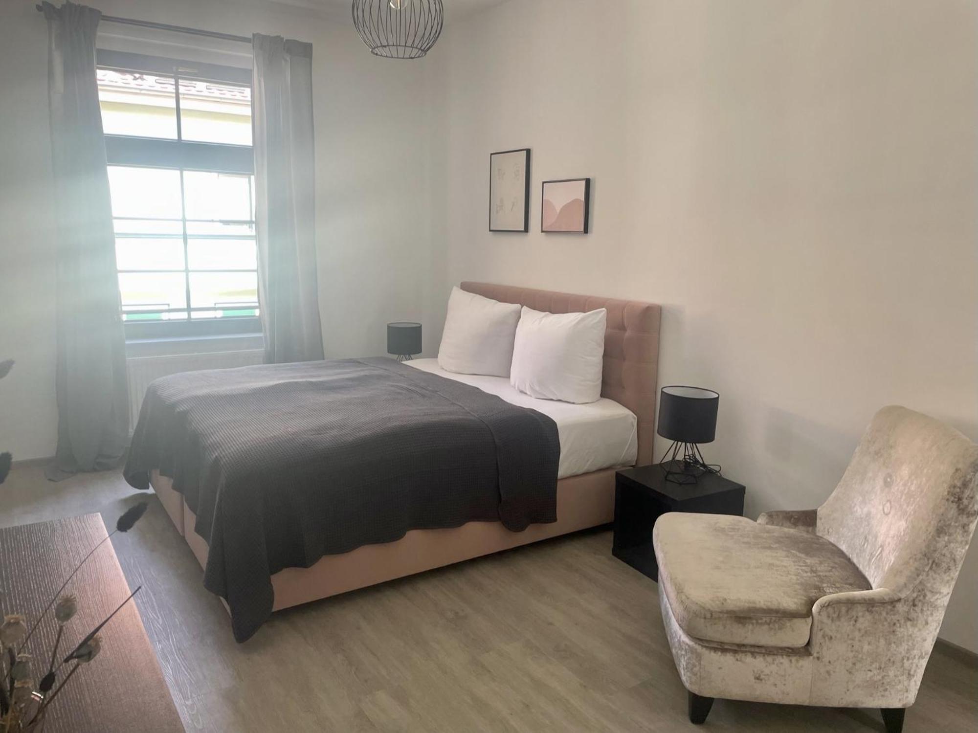 Discovair - Eisenach Karl14 - Vollausgestattete Apartments Mit Netflix In Der Fussgaengerzone 部屋 写真